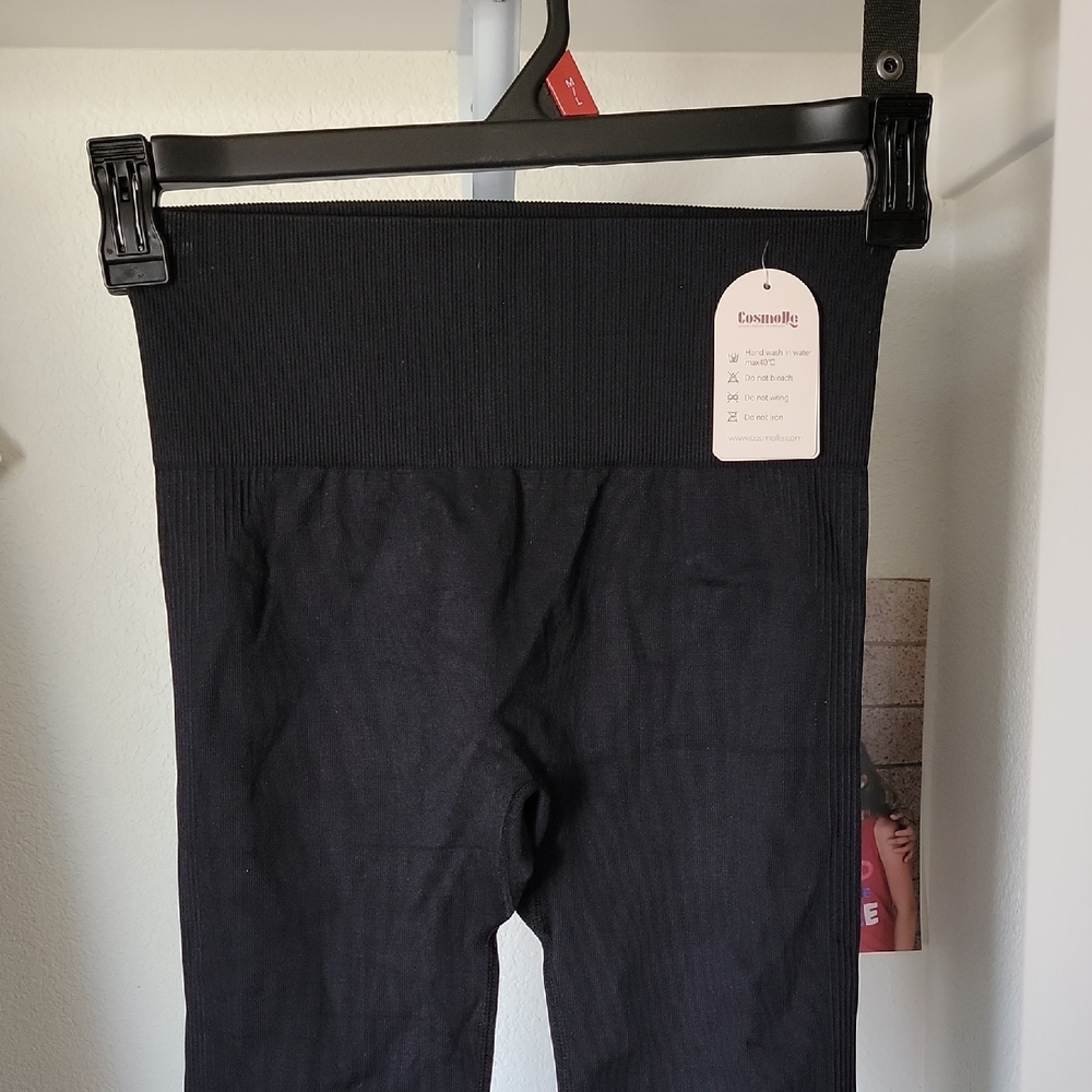 Solid Black Full-Length Leggings with Elastic Waistband